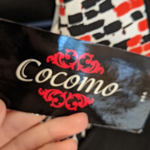 Brand New with Tags Women's Large Dress - Picture 2 of 4